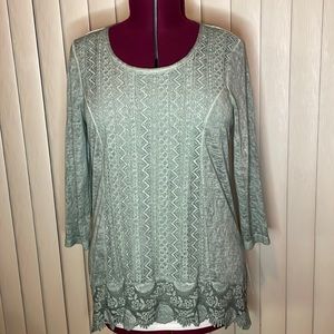Style & Co. lace front pale green light weight tunic sweater. Size M